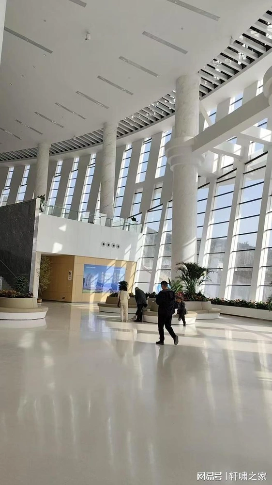 충칭大学부속三峡병원 - Photo 2