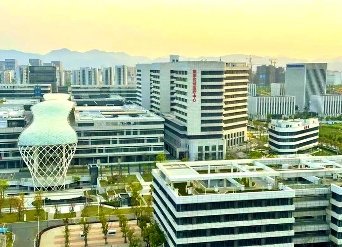 Huashan Hospital Fujian (The First Affiliated Hospital of Fujian Medical University, Binhai Campus) - Photo 2
