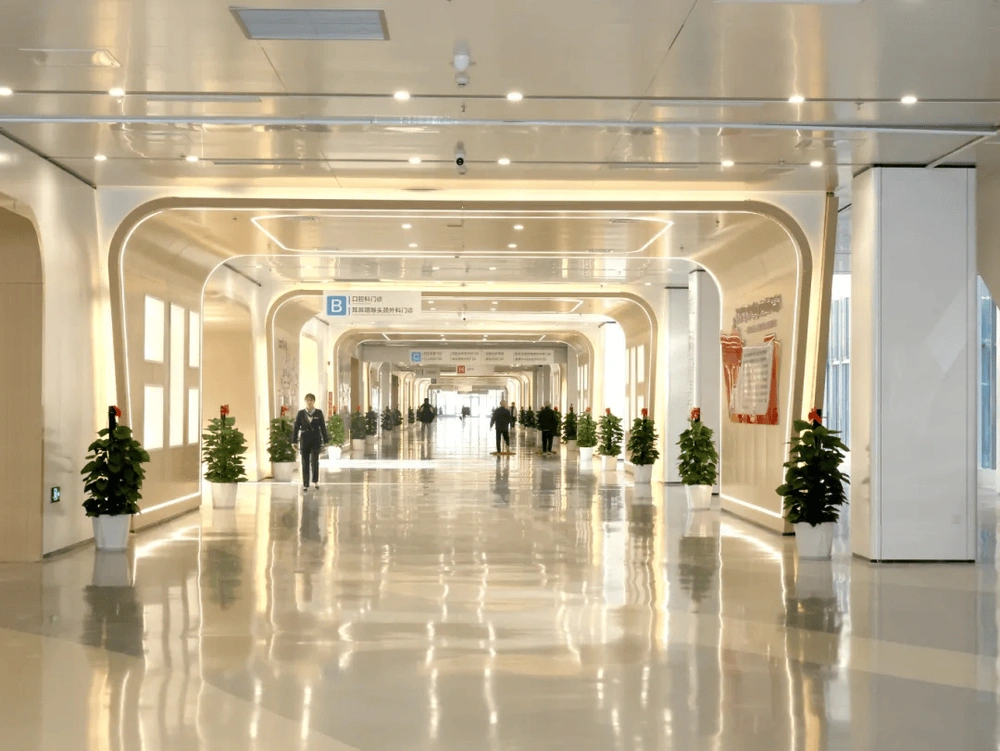 The Affiliated Hospital of Guilin Medical University - Photo 2