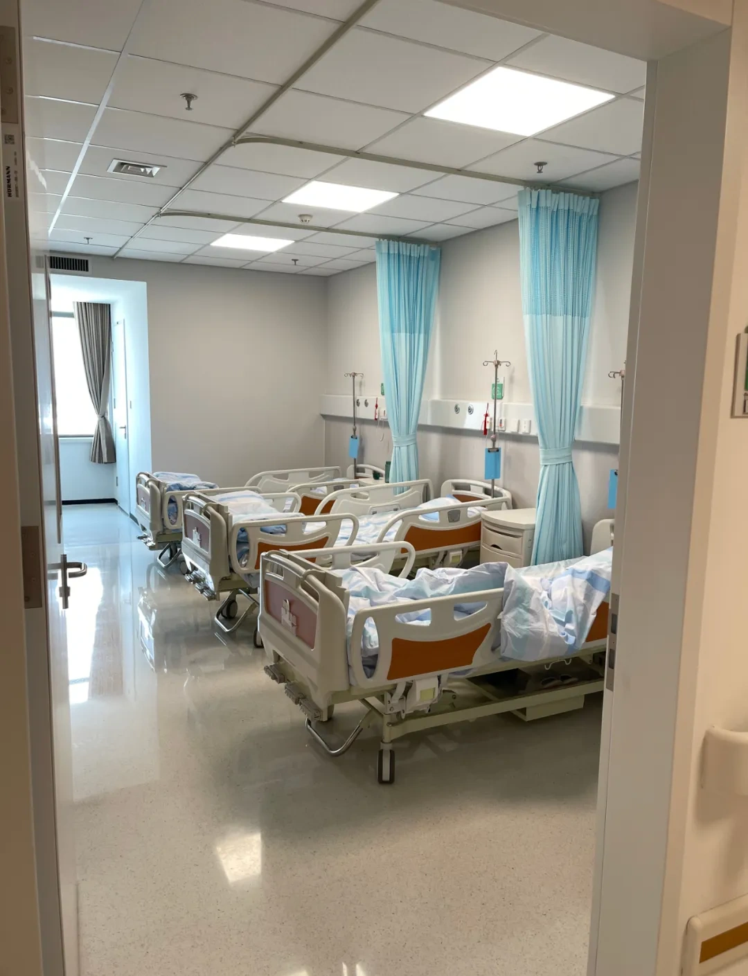 Tianjin People's Hospital - Photo 3